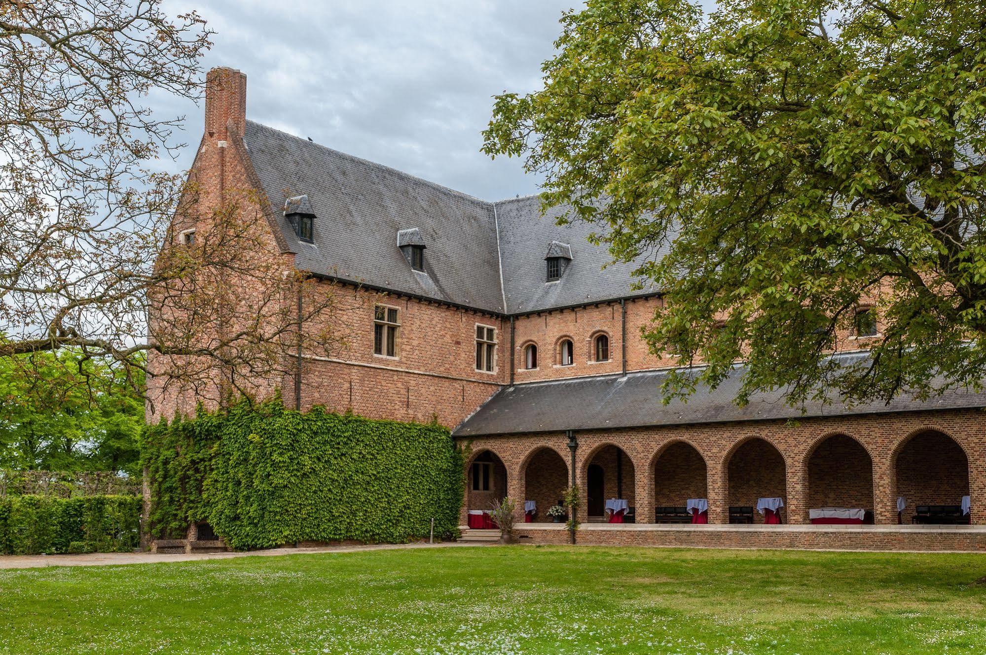 Hotel Priorij Corsendonk Oud-Turnhout Exteriér fotografie